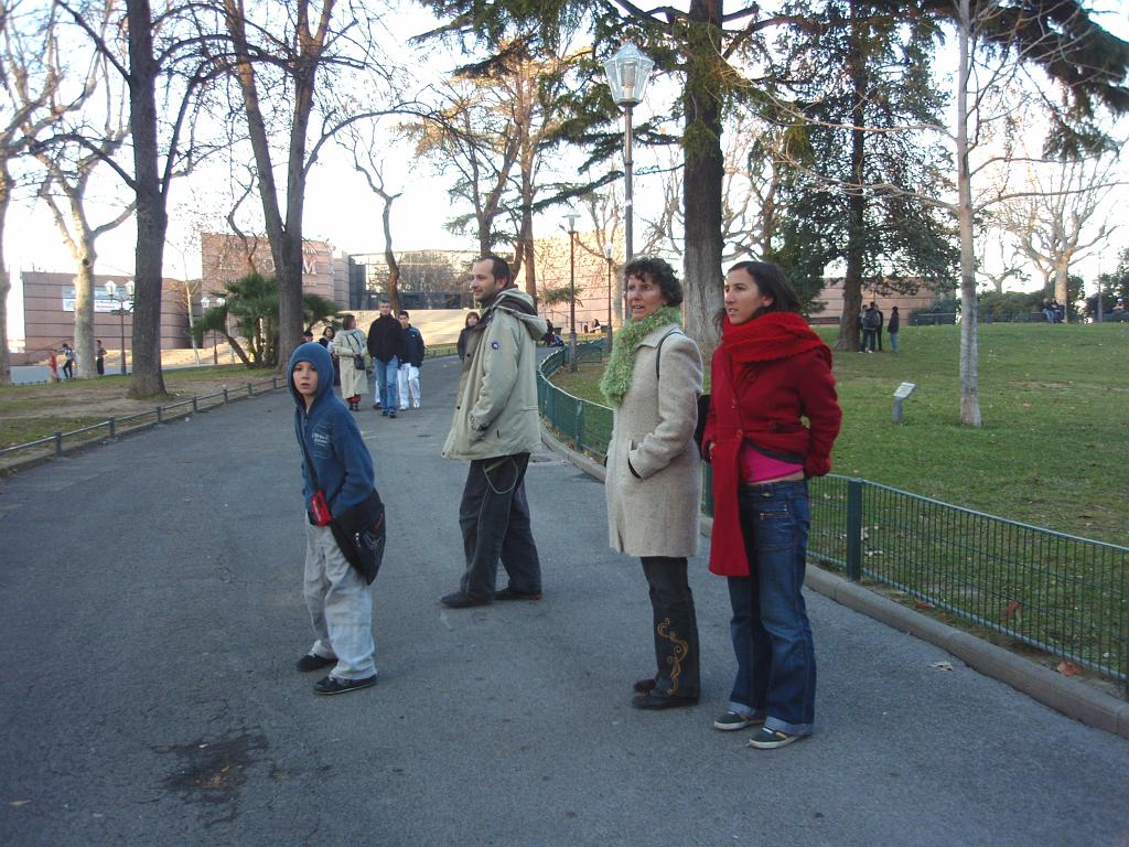 Dec037.jpg