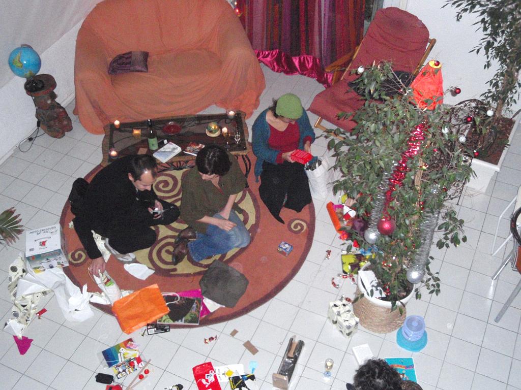 Dec065.jpg